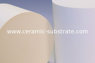 POC DOC DPF SCR รังผึ้ง Cordierite Ceramic Catalyst Substrate