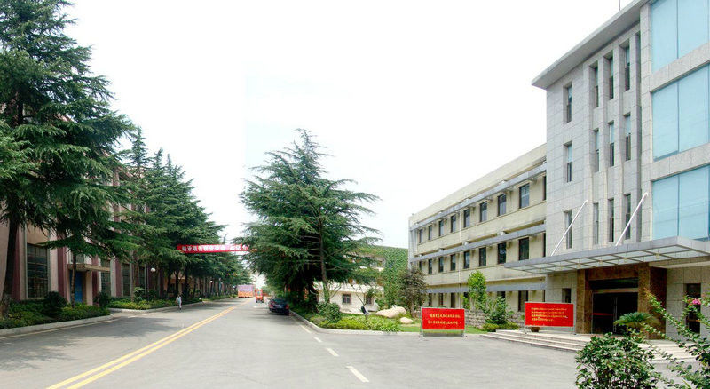 Jiangsu Province Yixing Nonmetallic Chemical Machinery Factory Co.,Ltd สายการผลิตของโรงงาน