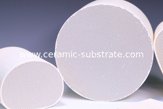 ซื้อ สับสราทเซรามิกรถยนต์สําหรับเครื่องปรับปรุงกระตุ้นสามทาง online manufacture