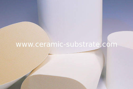 ซื้อ Polished Surface Finish Ceramic Substrates for Pneumatic Type Systems Diesel Oxidation Catalyst Applications Durable Performance online manufacture