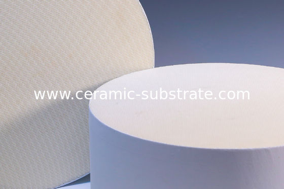 ซื้อ Industrial SCR Honeycomb Ceramic Filter Round And White online manufacture