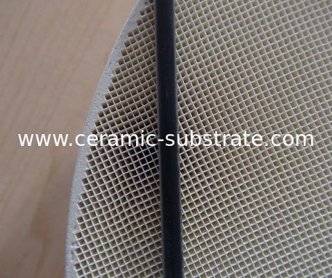 ซื้อ Round Ceramic Catalyst Carrier online manufacture