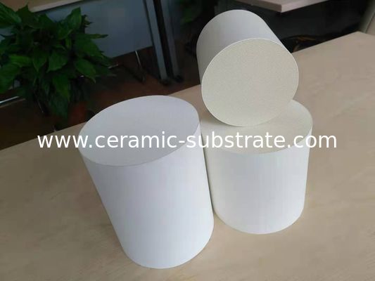 ซื้อ Iso VOC Honeycomb Ceramic รองรับอุณหภูมิสูง 400CPSI online manufacture