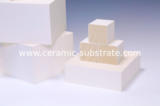 เซลล์ Honeycomb เซรามิก substrate สําหรับสารอินทรีย์ลุกลุก