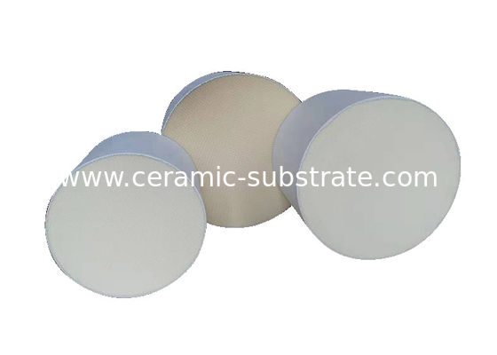 สับสราท Cordierite Diesel Particulate Filter สีขาว มีขุมขวางสูง